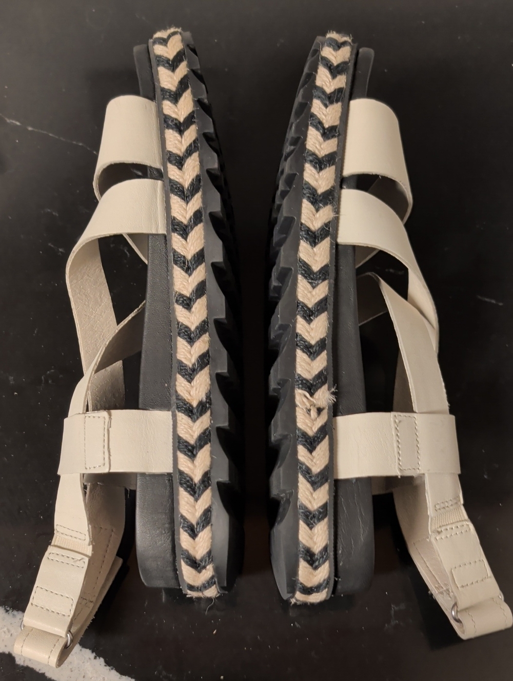 Sorel Women's Roaming Leather T-Strap Platform Sandals Size 9.5 Used Exc - Picture 8 of 11